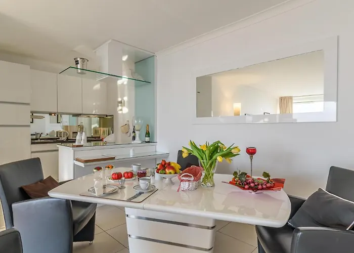 Lovely In Timmendorfer-strand Apartamento *