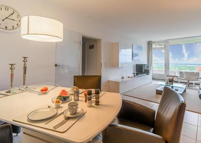 Lovely In Timmendorfer-strand Timmendorfer Strand